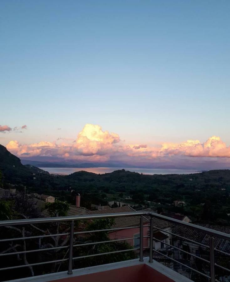 Lala Cottage Áno Korakiána Kültér fotó
